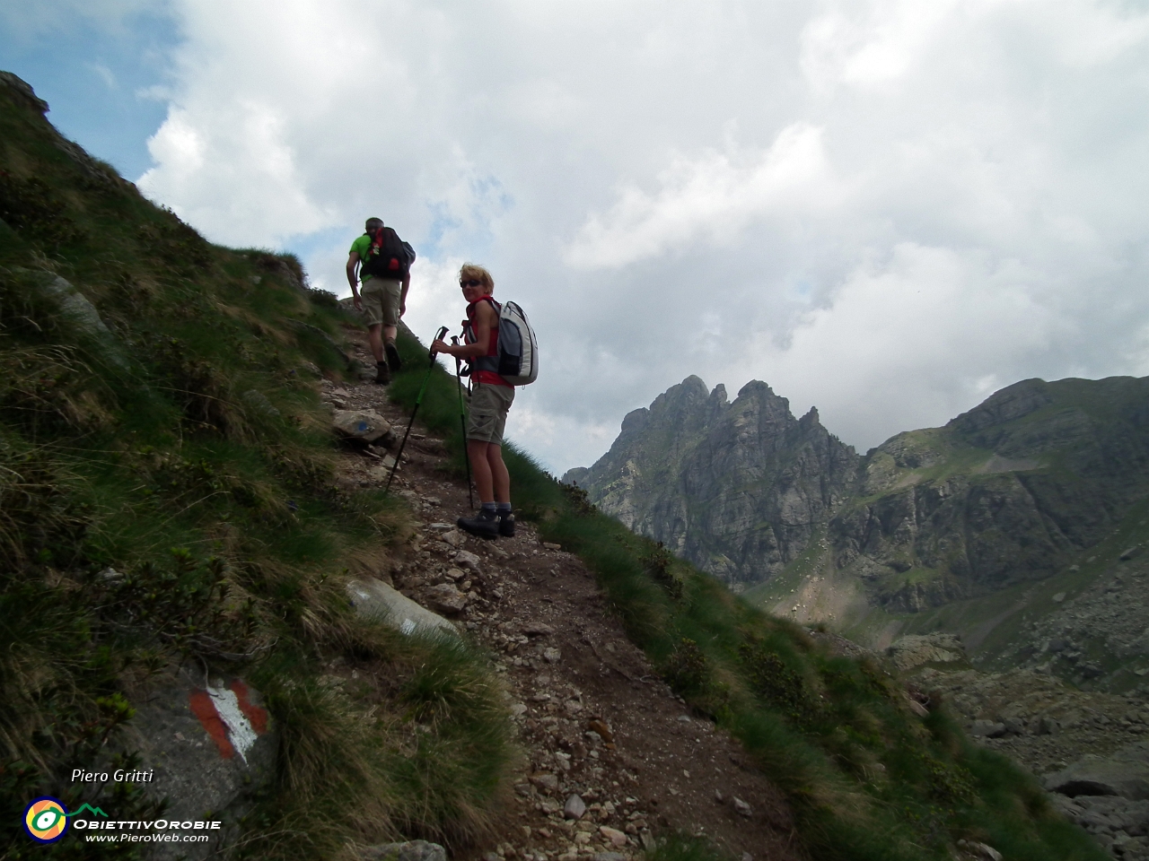 43 Pizzo Tronella sullo sfondo....JPG